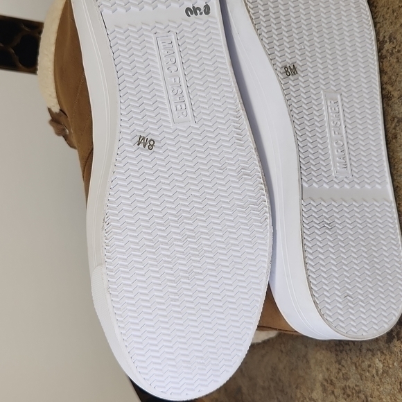 Marc Fisher NWOT Dapyr Womens Faux Suede High Top Casual Fashion‎ Sneakers - Picture 4 of 8